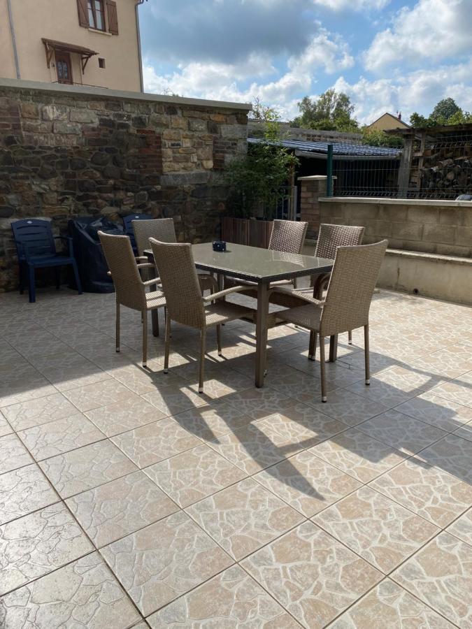 Gite , Au Dormeur Du Val Vireux-Wallerand Exteriör bild